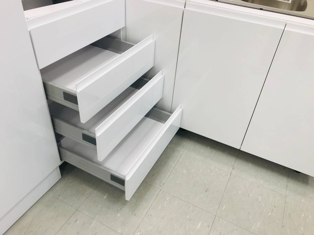 Clearance--Laundry/Kitchen Unit--ALL STOCK MUST GO ...