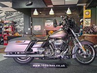 2017 HARLEY-DAVIDSON FLHX STREET GLIDE 1745cc EXTRA'S 