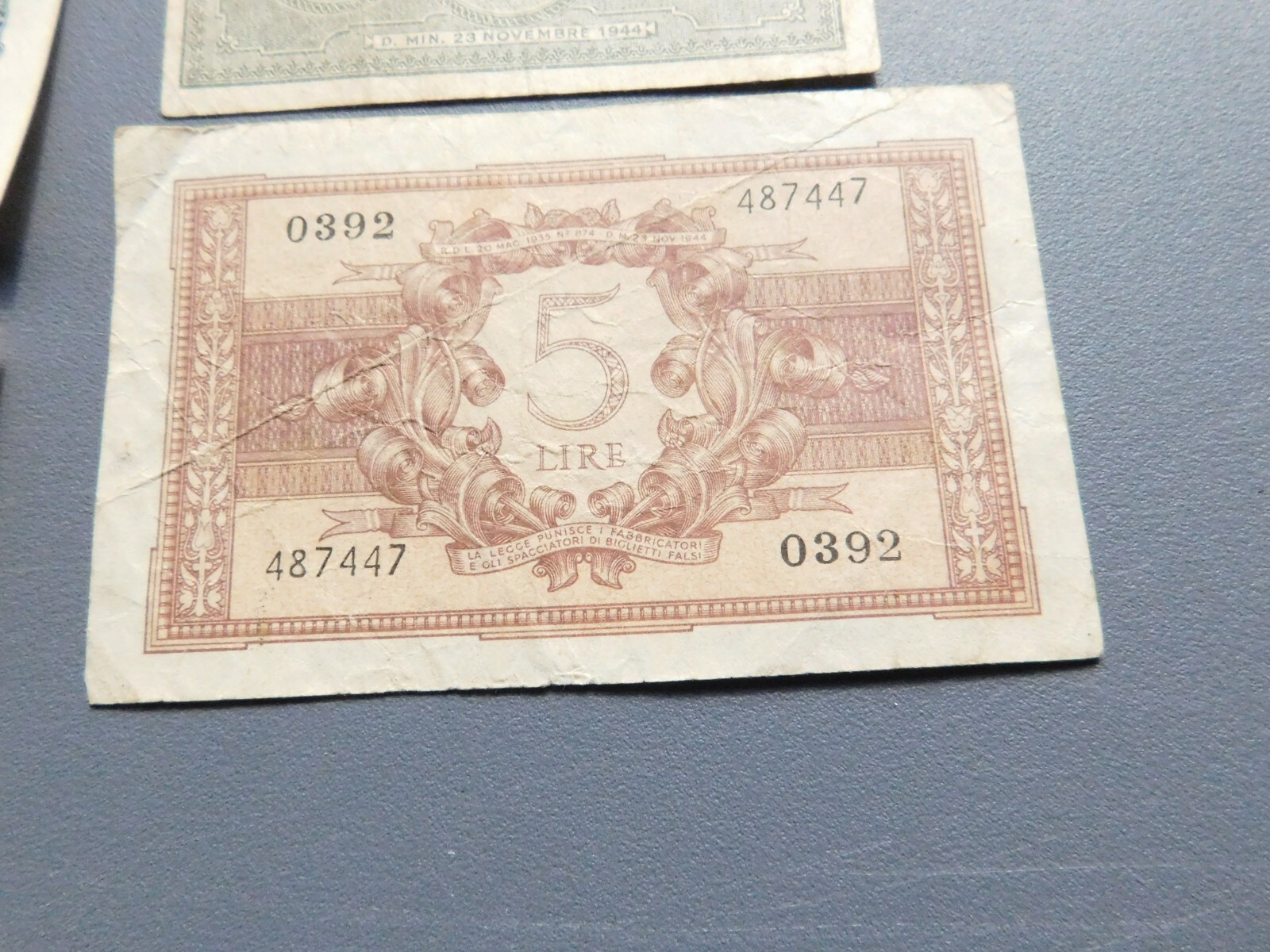 4 WWII DATED ITALIAN MONEY GREAT CONDITION 1 LIRA , 2 - 5 LIRE AND 10 LIRE