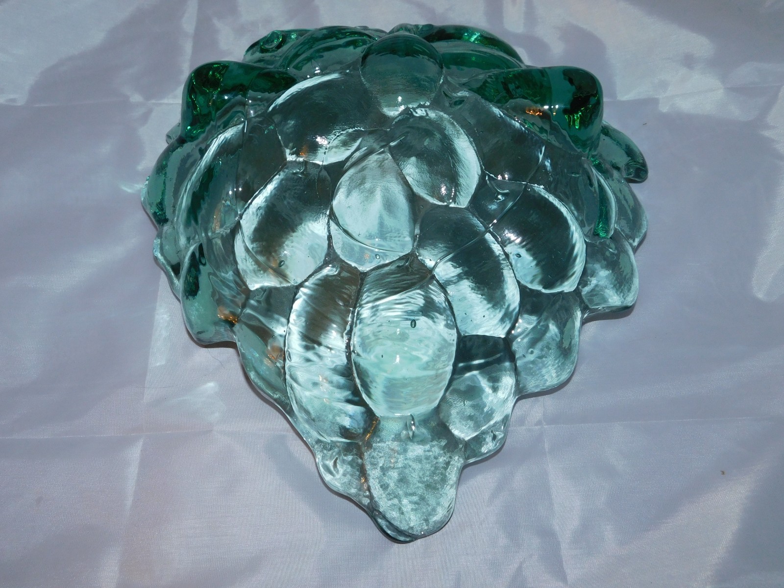 Vintage Grape Shaped Pattern Green  Art Glass Candy Nut Trinket Footed Dish