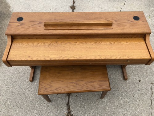 KURZWEIL Mark 10 Digital Piano - Lightly Used