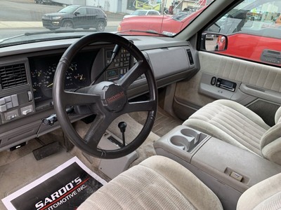 image 3 of interior