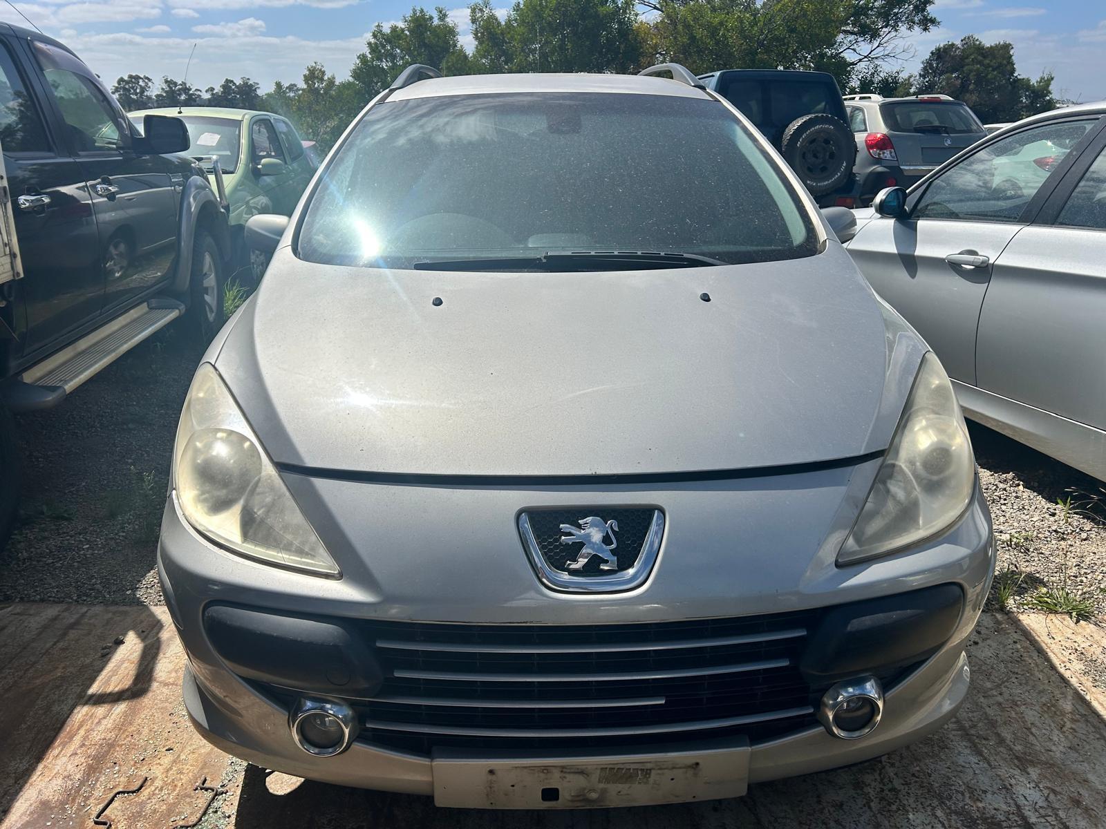 2007 Peugeot 307 COURTESY LIGHT T6 10/05-12/09 image 4