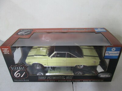 Highway 61 1967 Plymouth GTX 1/18
