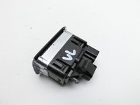 Mercedes CLA 250 C117 13-16 Schalter Öffner für Heckklappe Mercedes CLA 250 C117 13-16 24.06.2014 A2129059200... Vorschau 4
