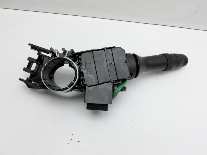 Subaru Forester IV SJ 12-16 Blinkerschalter Lenkstockschalter Blinker Subaru Forester IV SJ 12-16 16.02.2015 173832... Vorschau 4