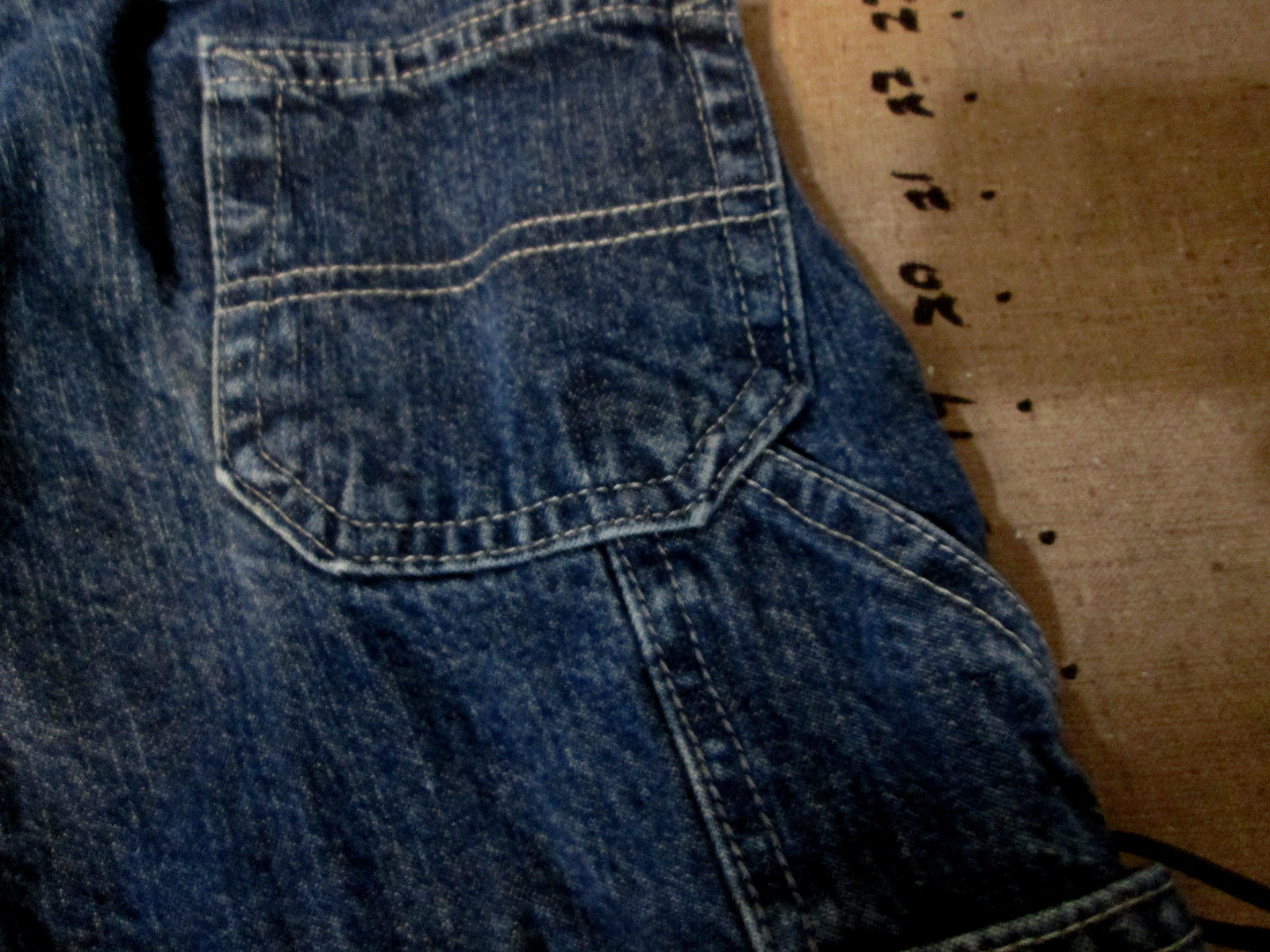 Wrangler Jeans Co. Boys Denim Carpenter Shorts Size 8 6 Pockets Belt Loops.....Y