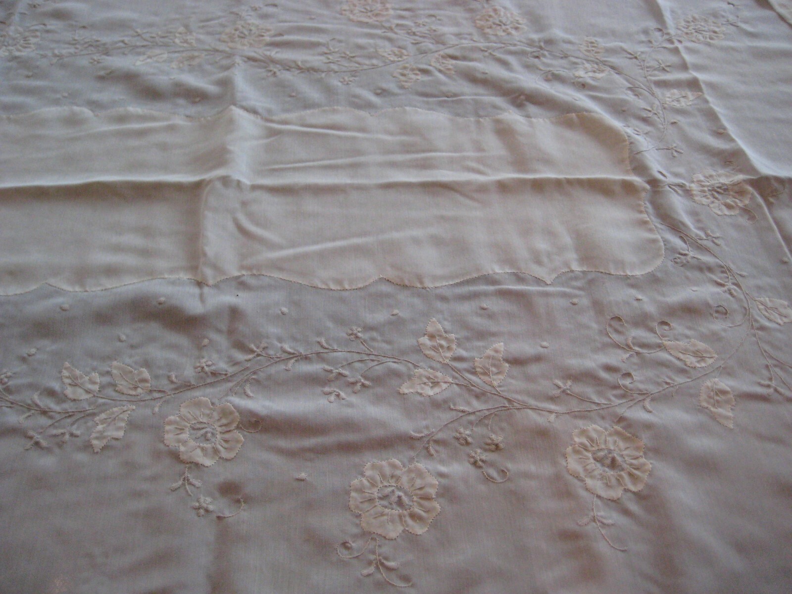 Vtg Banquet Organdy Madeira Embroidered Tablecloth 12 Napkins Applique 102 x 65