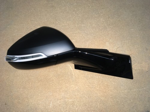 2011-2015 Chevy Volt Passenger Side Mirror | 22931856 | OEM 2011-2015 Chevy Volt Passenger Side Mirror | 22931856 | OEM