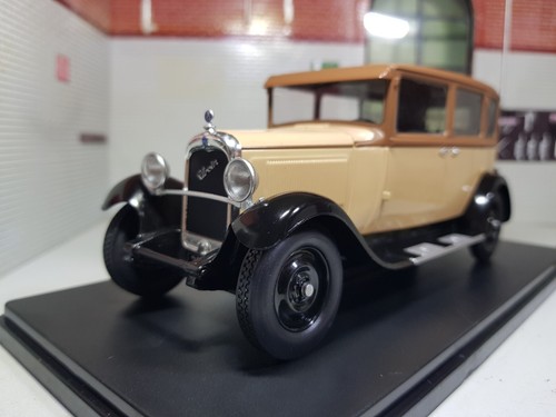 1/24 シトロエン C4 リムジン 1930 (ベージュ/ブラウン) $_12.JPG?set_id=880000500F