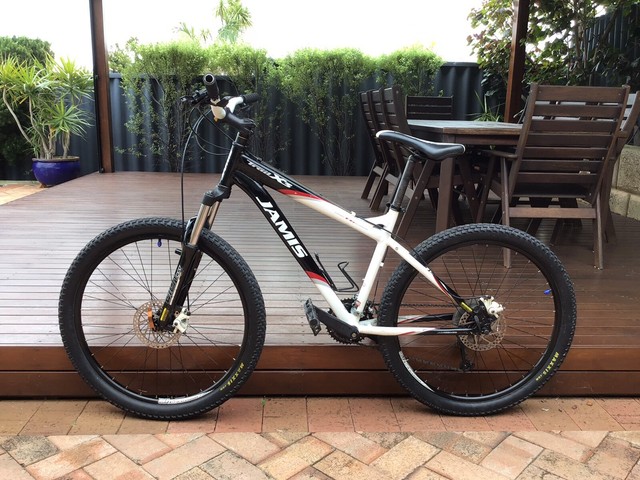 2012 jamis trail x3