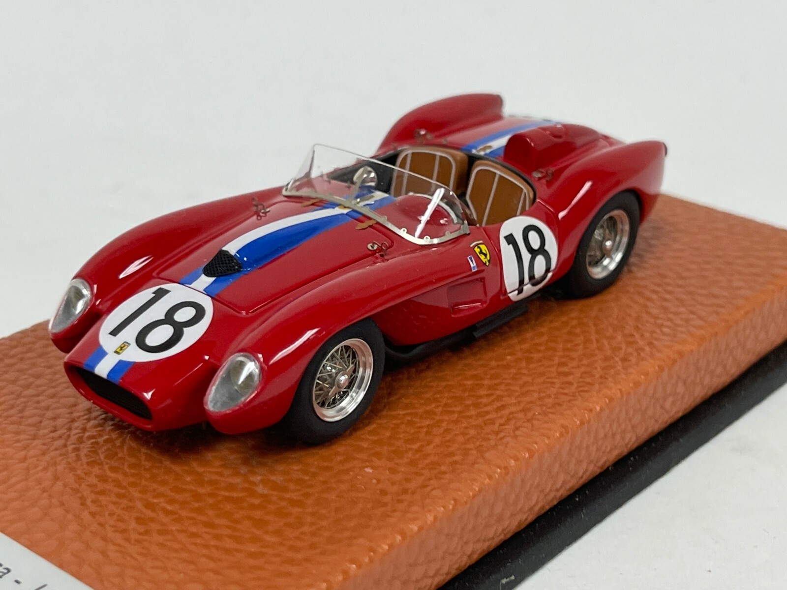 絶版Ferrari 250pタルガ・フローリオTechnomodel1/18 FERRARI 250 TR 58 #106 WINNER TARGA FLORIO (1958) 1/18 BY