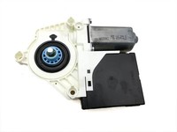 Seat Leon II 1P 09-12 Fensterhebermotor Links Vorne Seat Leon II 1P 09-12 31.05.2012 1P0837401AB 983601-511 gebraucht Vorschau 1