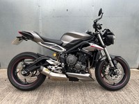 2017 Triumph STREET Street Triple RS (17MY) Petrol Manual