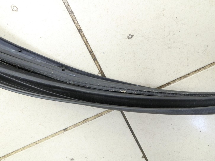Ford Transit Connect 18-22 Dichtung für Rahmen Tür Rechts Hinten Ford Transit Connect 18-22 15.04.2019... Vorschau 3