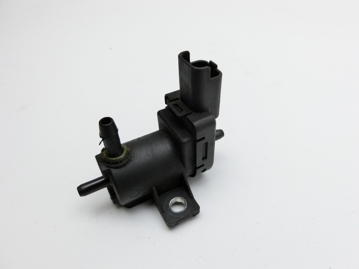 Ford Mondeo 5 V CF 14-19 2,0 110KW Ladedruckbegrenzungsventil Magnetventil Ford Mondeo 5 V CF 14-19 09.12.2015 gebraucht Vorschau 3