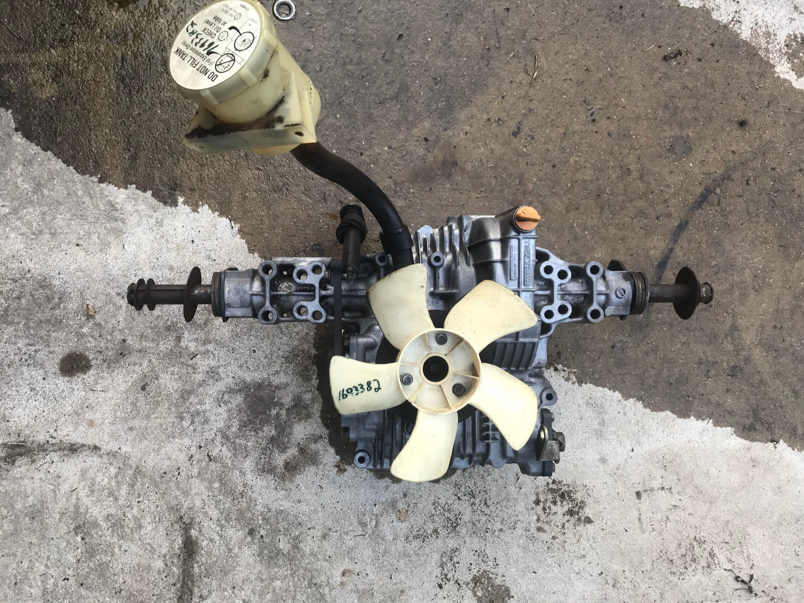 Simplicity Landlord DLX Transmission Transaxle Tuff Torq K71G