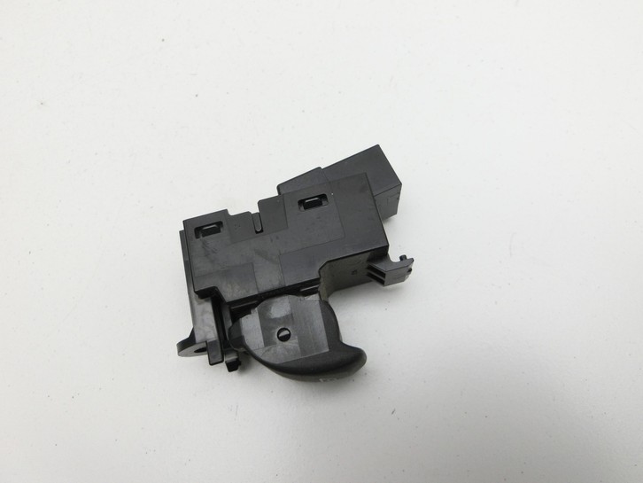 Volvo V60 D4 10-13 Kombi Fensterheberschalter Schalter Rechts Hinten Volvo V60 D4 10-13 24.03.2011 31272013 gebraucht Vorschau 2