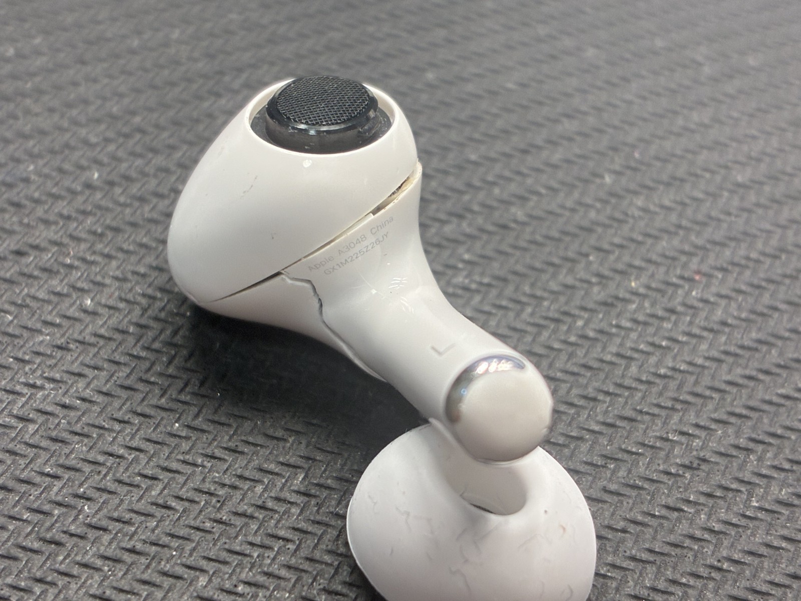 Apple AirPodsPro 第2世代 (USB-C)イヤホンL A3048 楽天市場】airpods pro 第2世代 usb-cの通販
