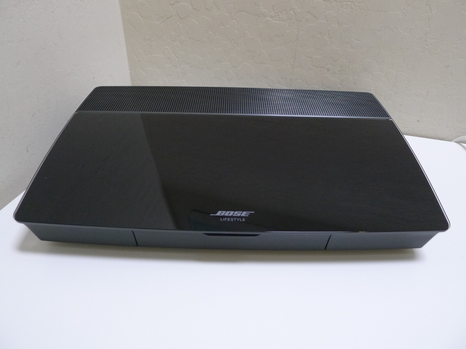 Bose Lifestyle 650 Home Entertainment Console Media Center Bose Lifestyle 650 Home Entertainment Console Media Center