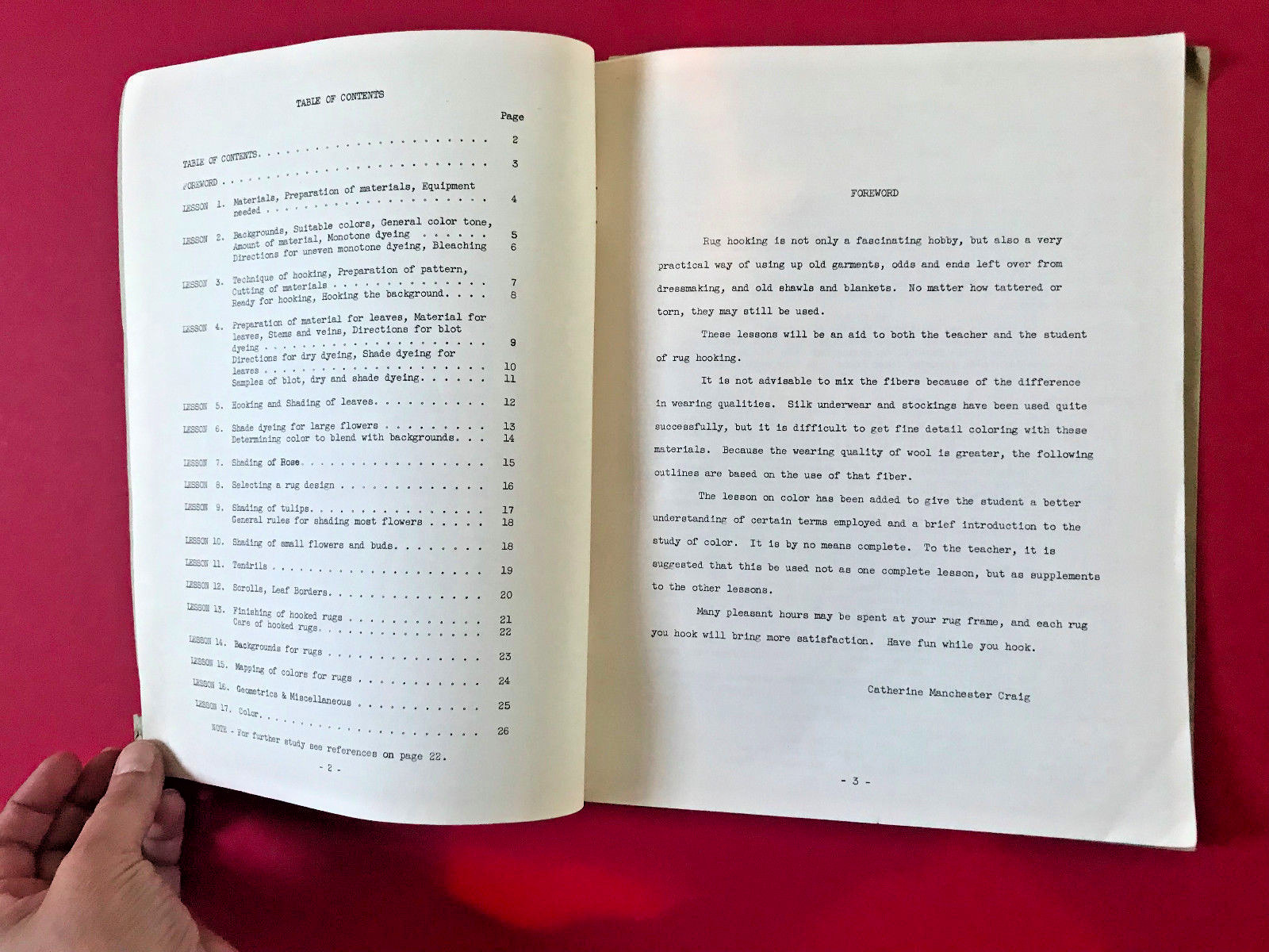 RUG HOOKING HERE'S HOW LESSON OUTLINES ~ PAMPHLET ~ 1951 ~ CATHERINE M. CRAIG