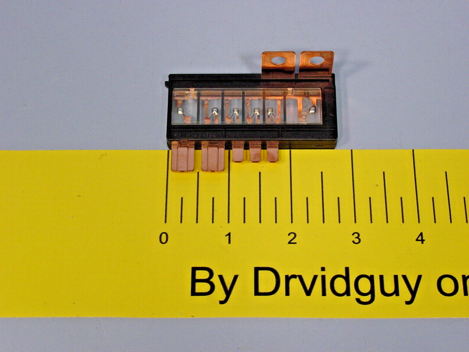 PEC PA6T-GF35 70 / 40 / 30 / 30 / 30 / 100 Amp Auto Fuse; MUSB-L1