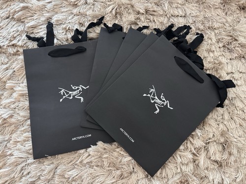 5 x Arcteryx paper shopping bag black Small 8