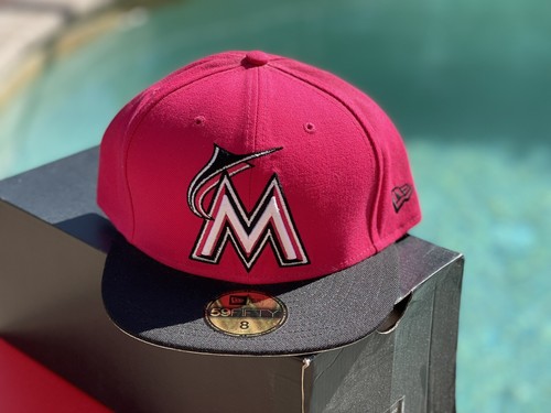 【US限定】NEW ERA 59FIFTY Miami Marlins WS1997 White/Pink Men's Miami Marlins New Era White/Pink Scarlet Undervisor