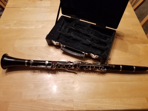 Vintage Bundy 3 Mouthpiece Resonite Selmer Clarinet