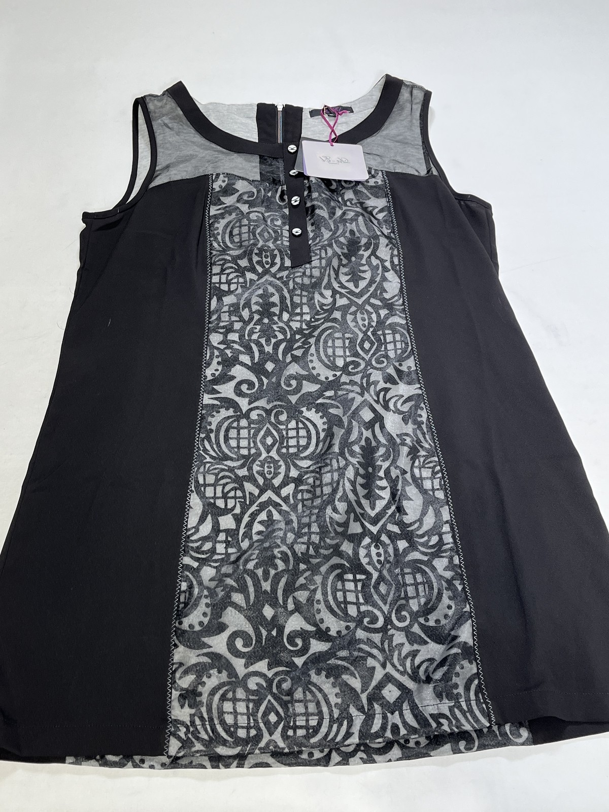 Womens La El Couture Gray And Black Sleeveless Top Size XL NEW