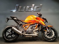 2026 KTM 1390 SUPER DUKE R 