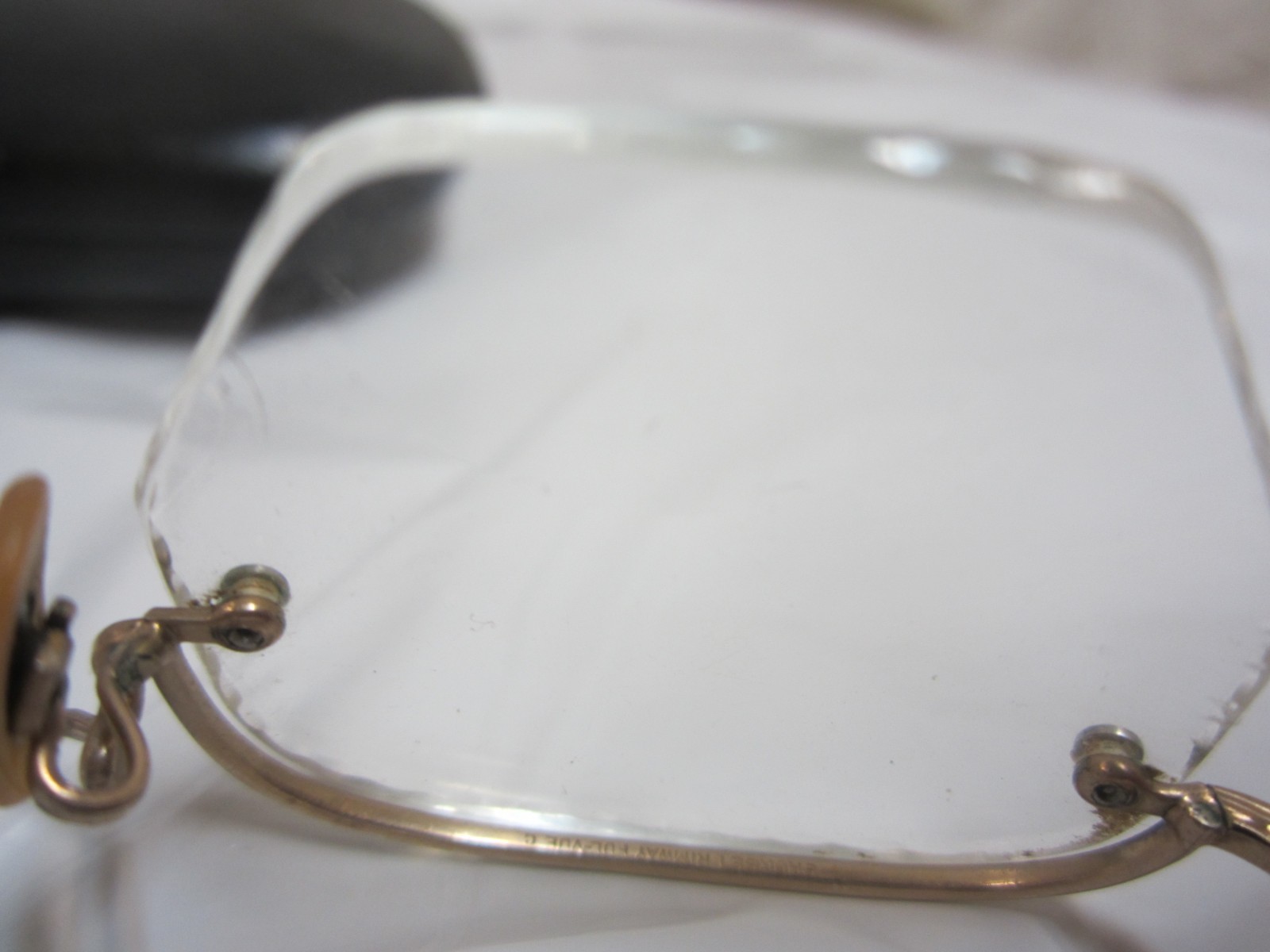 Antique bifocal style reading glasses, no markings, Ladies style?