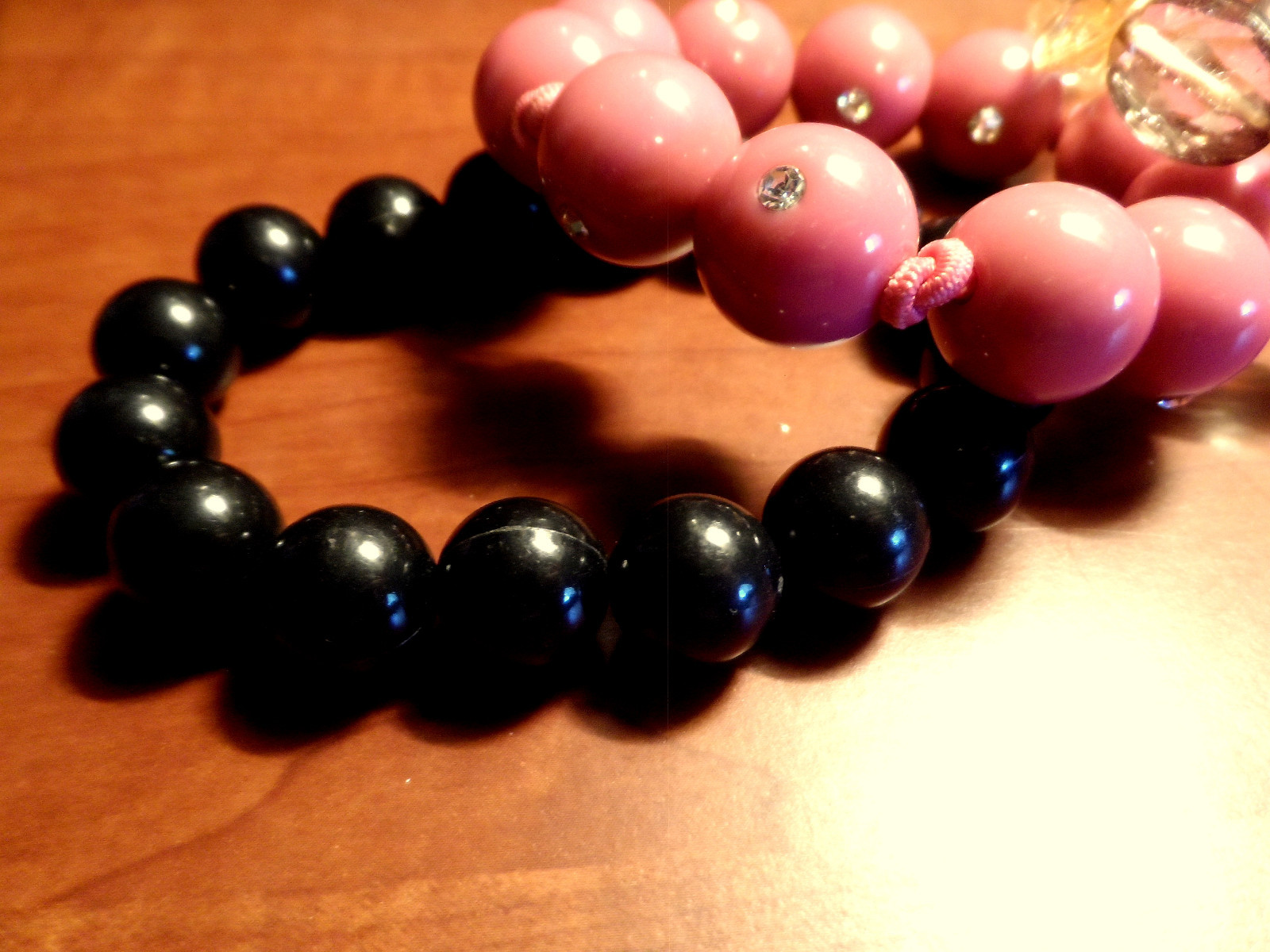 Lot of 3 VINTAGE BEADED Bracelets Black Pink Lavender Peach Retro Office Jewelry