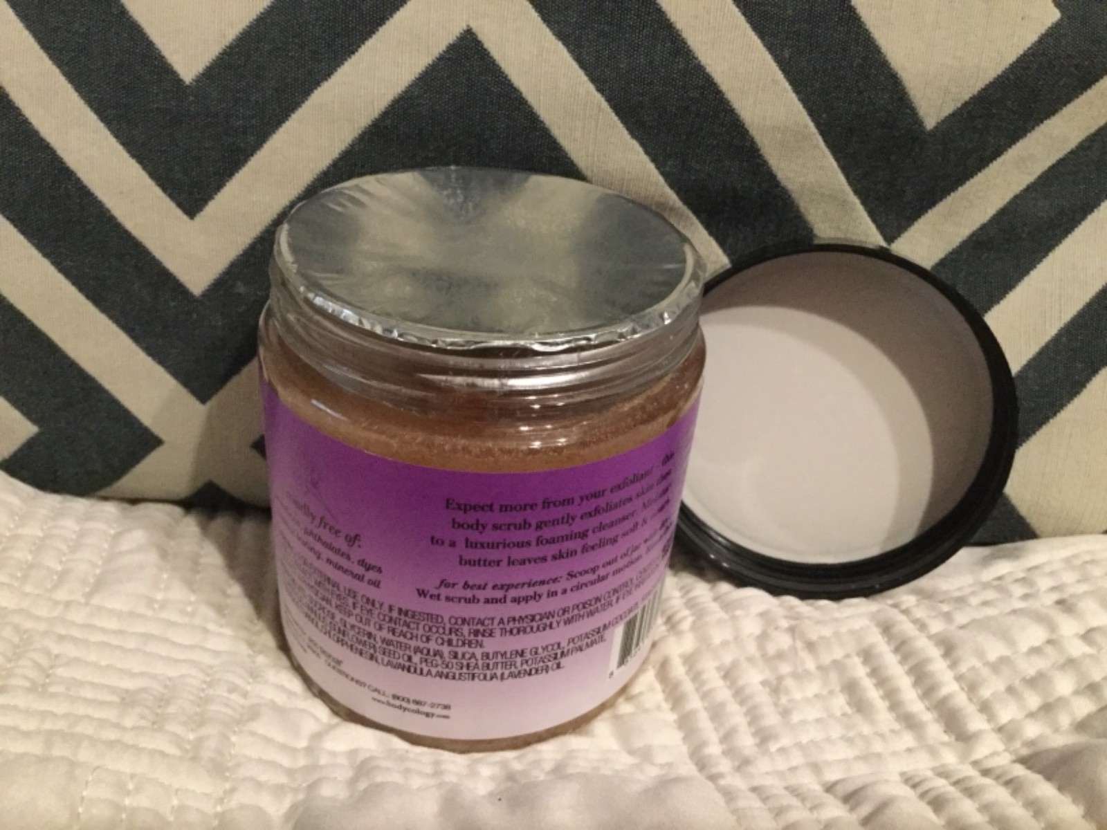 Free & Lovely by Bodycology Lavender & Amber Foaming Body Scrub 11 Oz