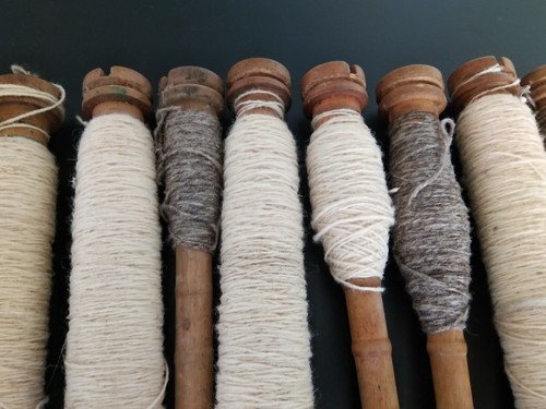LOT of 15 Vintage Wooden Yarn Thread Cotton Wool Spool Spindle Bobbin Wood