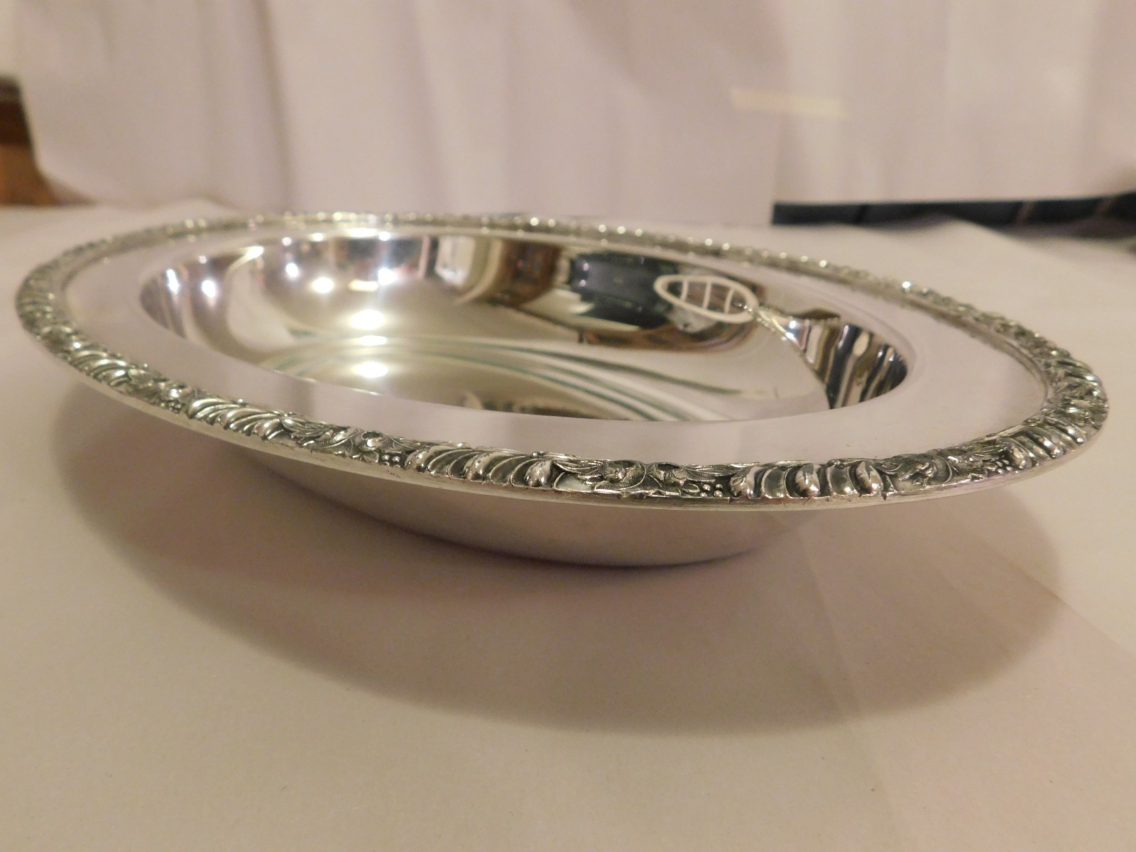 Vintage Henley Oneida Community Silver-Plated Oval Platter Design 12