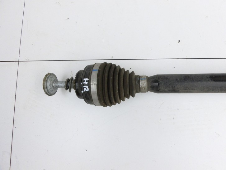 BMW F40 M135i 19-25 5T 2,0i 225KW 4WD Antriebswelle Gelenkwelle Rechts Hinten BMW F40 M135i 19-25 16.03.2021... Vorschau 3