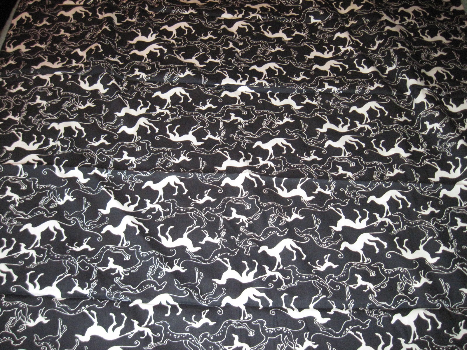 Vtg Print Fabric Black and White Dogs 45