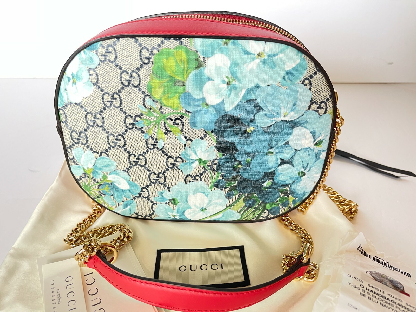 【GUCCI 】GG Supreme Canvas Mother’s Bag BLUE Gucci GG Supreme Canvas Blue Blooms Bag With Blue Leather
