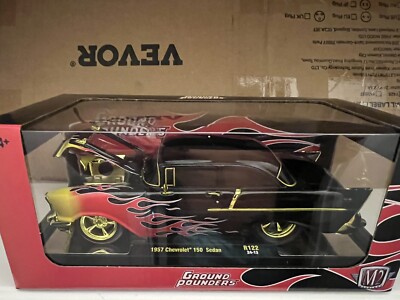 M2 Machines 57 Chevy Sedan 150  1/24 Ground Pounder Chase R122