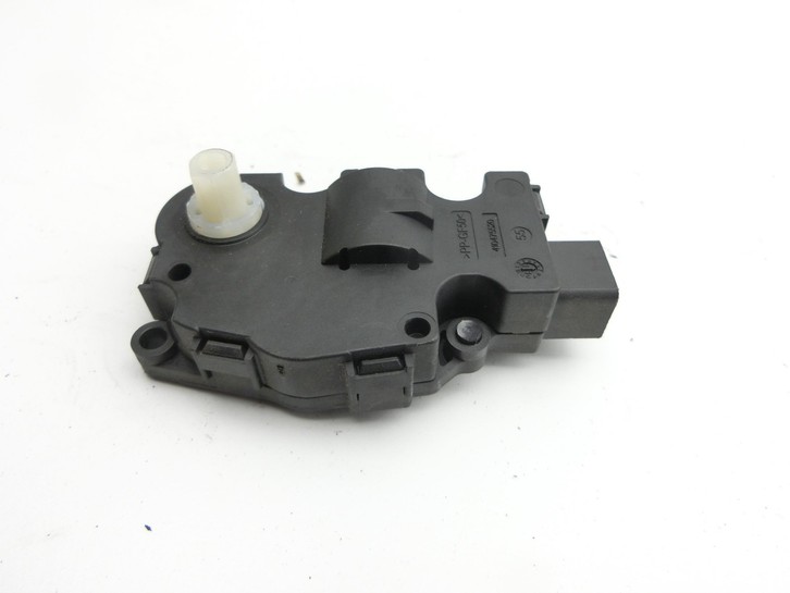 Porsche Panamera 970 10-16 Stellmotor für Heizung Gebläse Porsche Panamera 970 10-16 19.08.2011 97062442500 EFB430... Vorschau 2