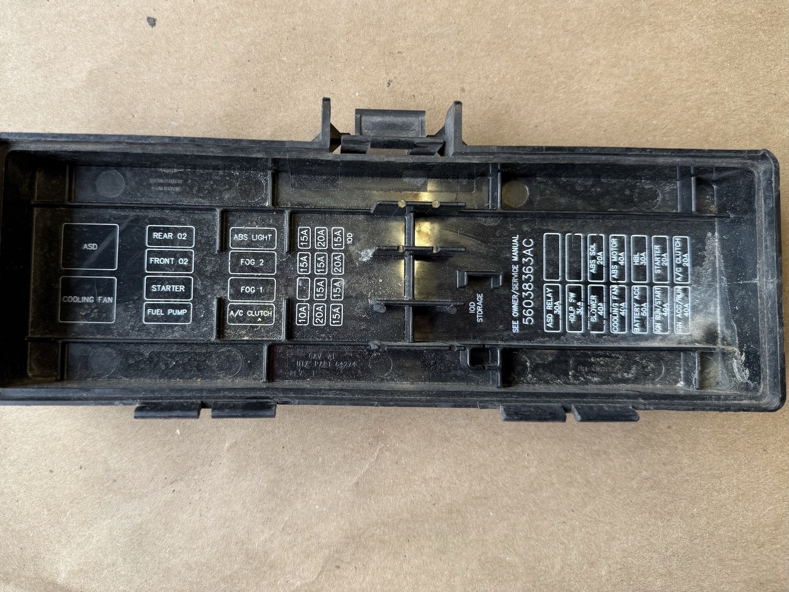 Used Jeep Cherokee XJ 4.0 Under Hood Electric Fuse Box Cover 56038363AC