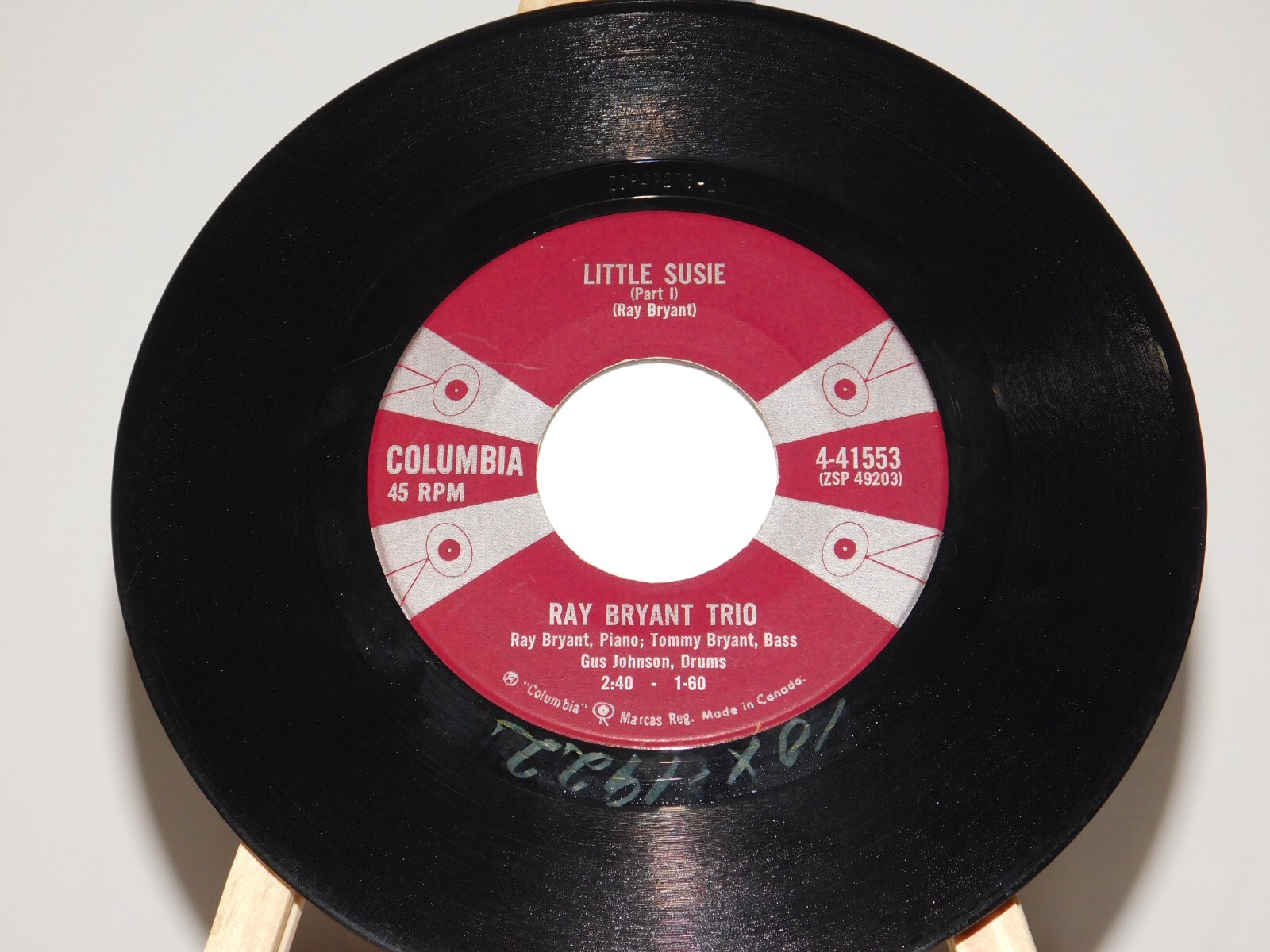 THE RAY BRYANT TRIO &frasl; LITTLE SUSIE I especially like the B-side of