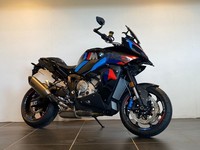 M 1000 XR