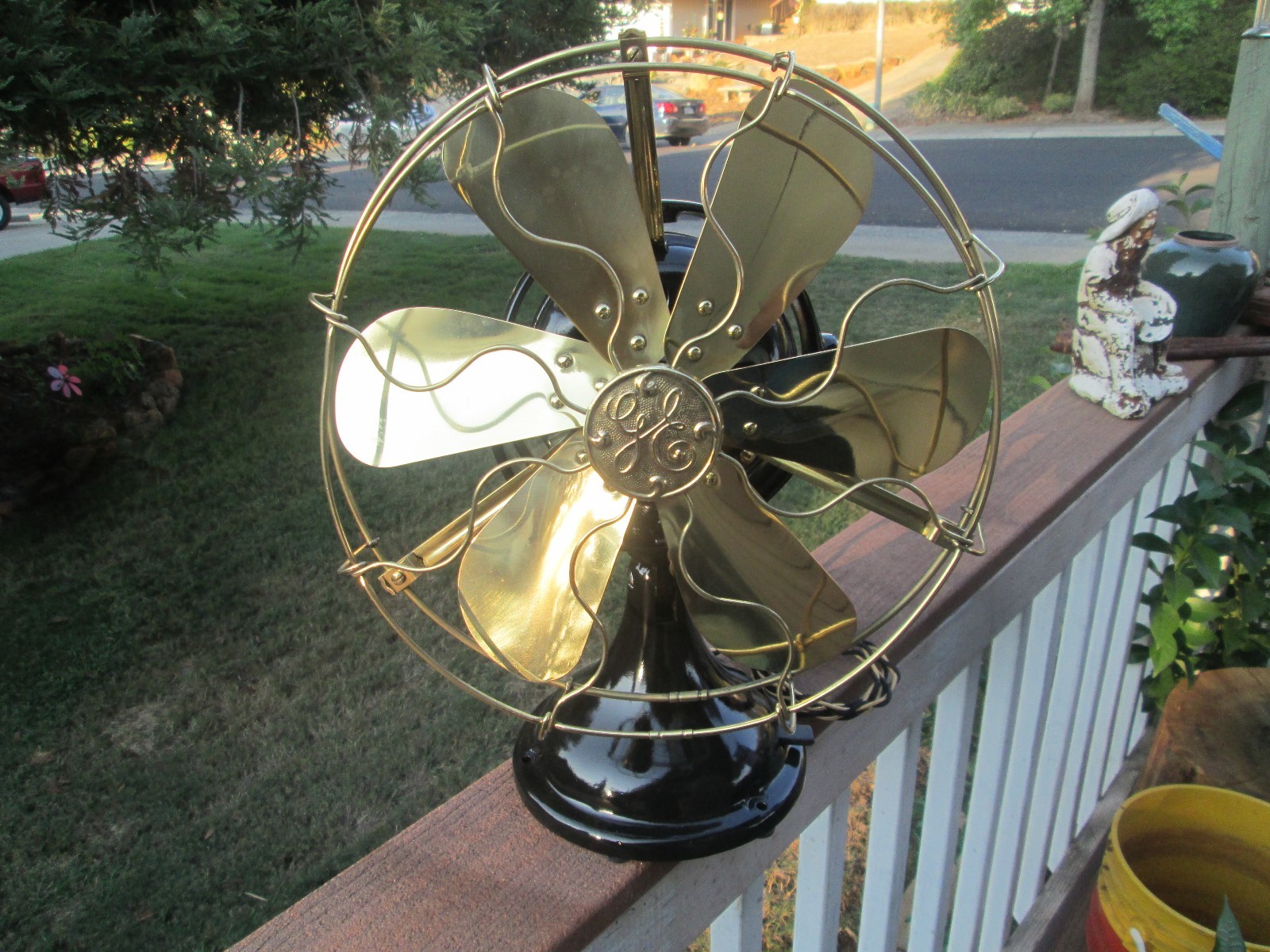 VINTAGE FAN ANTIQUE FAN GE FAN ANTIQUE KIDNEY FAN BRASS BLADE FAN OLD FAN 6 FAN