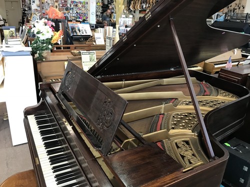 Henry F Miller Grand Piano 6’7” Mahogany