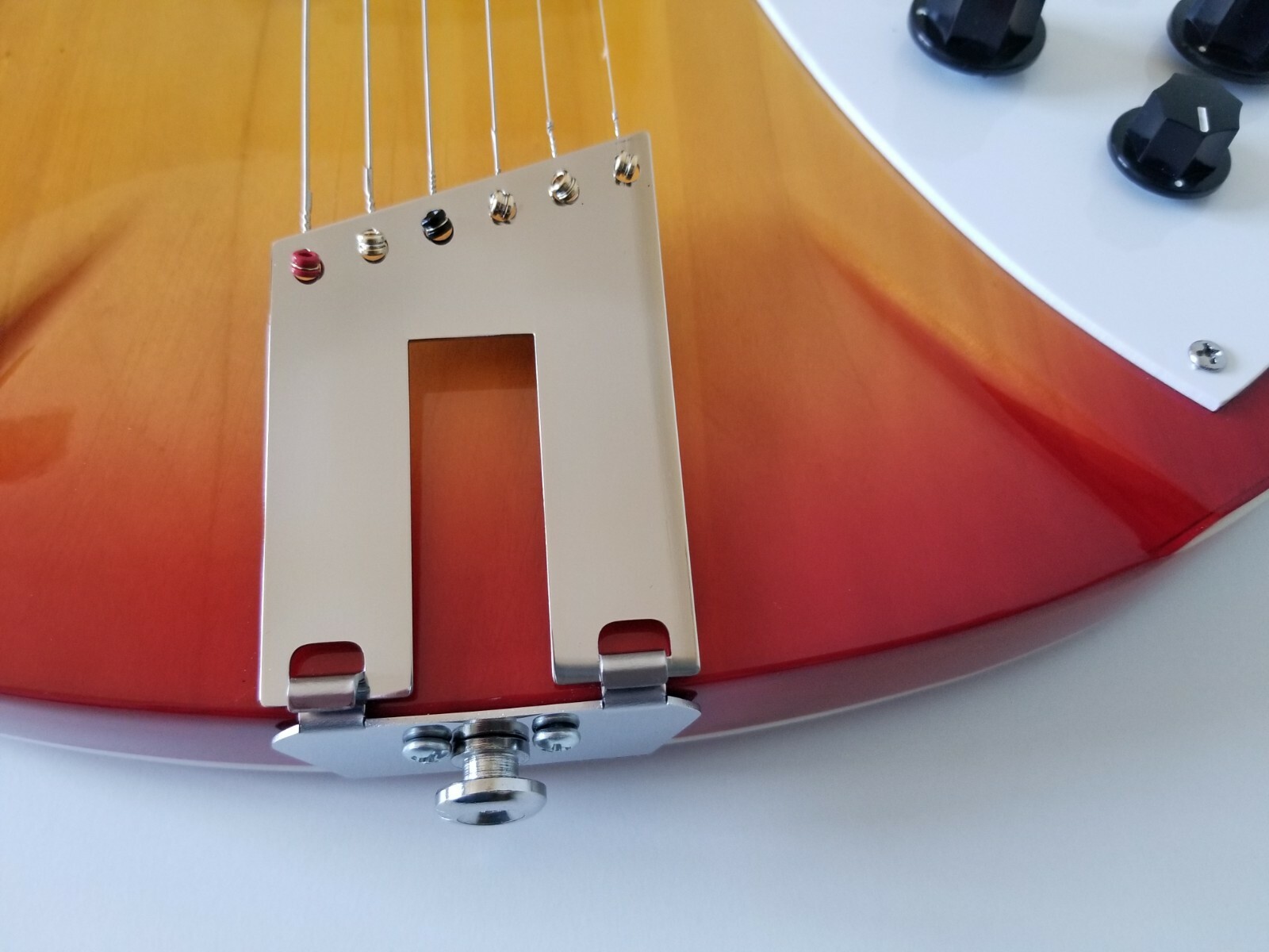 あ*ば様 Trapeze tailpiece RH for rickenback 6 -String trapeze tailpiece for Rickenbacker to convert R