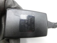VW Golf Plus 5M 08-14 Gurtschloss Mitte Hinten VW Golf Plus 5M 08-14 24.07.2009 5M0857740B 33054312 gebraucht Vorschau 5