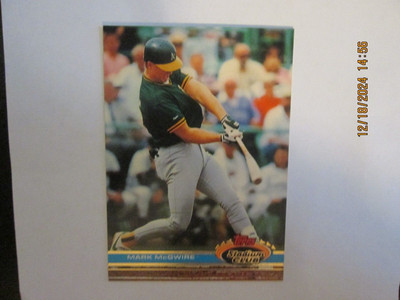 MARK MCGWIRE ATHLETICS 1991 TOPPS STADIUM CLUB BASE CARD #399