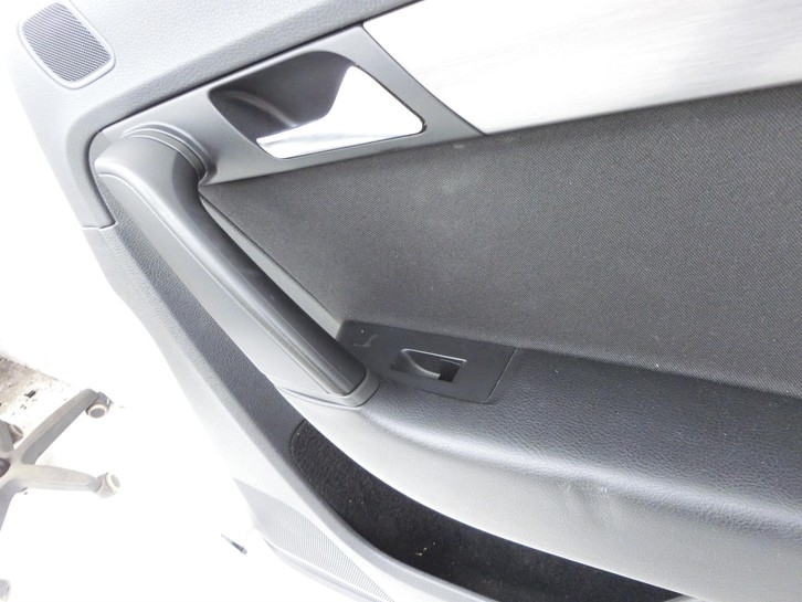VW Passat 3C B7 10-14 Lim Türverkleidung Türpappe Rechts Hinten VW Passat 3C B7 10-14 02.01.2014 3AE867212DF... Bild 4